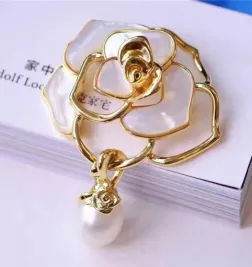 Rose and Pearl Flower Hijab Brooch /Pin